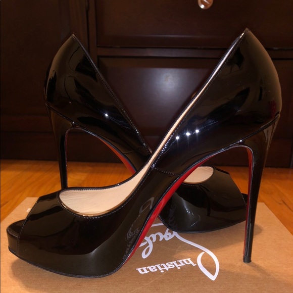 Christian Louboutin Shoes - RED BOTTOMS! New very prive 120mm